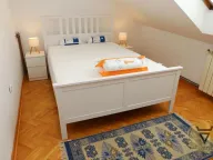 Izdavanje, dvosoban stan, 100m², Skadarlija, Beograd - image 13