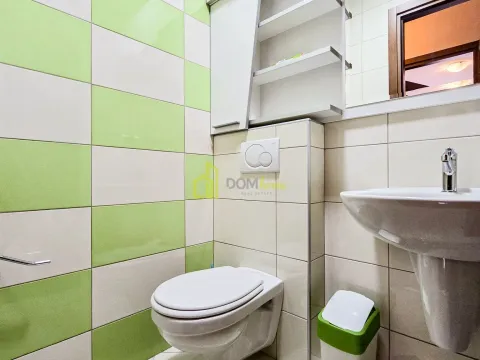 Izdavanje, dvosoban stan, 70m², City Kvart, Podgorica - image 17