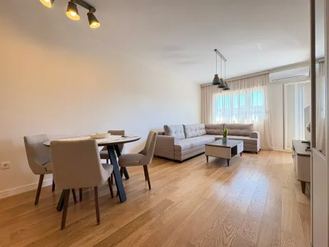 Rent, one bedroom apartment, 49m², Central Point, Podgorica - image 2