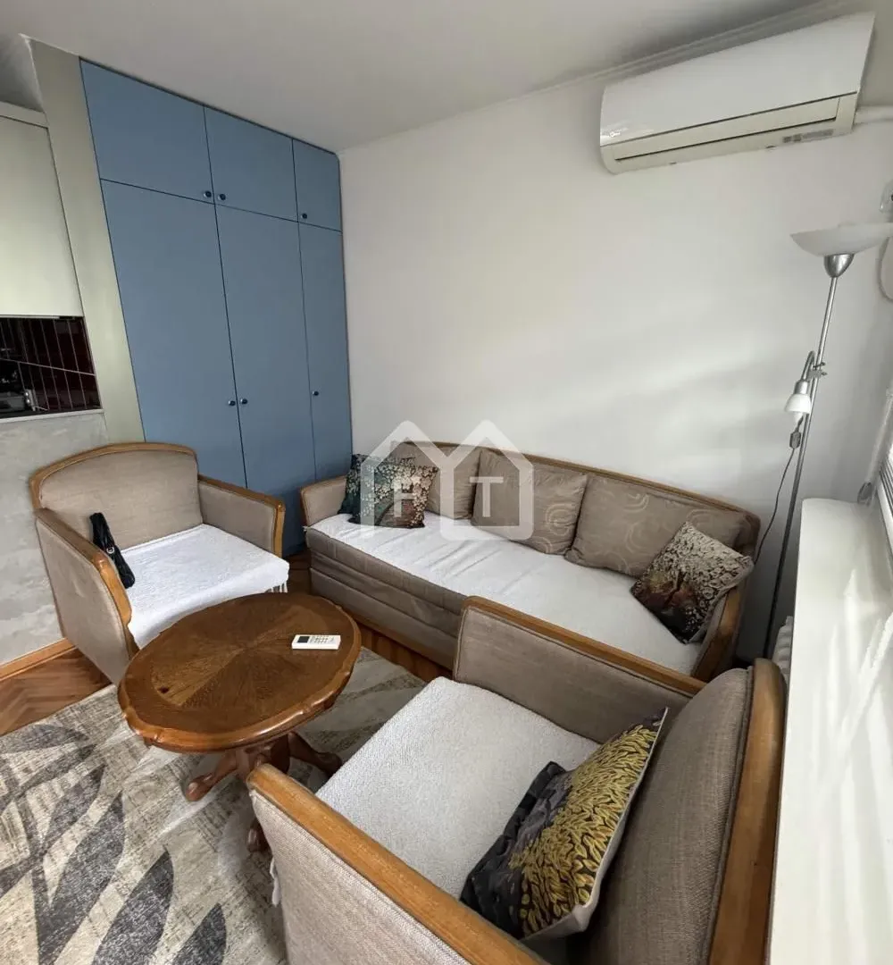 Rent, two bedroom apartment, 45m², Kanarevo Brdo, Beograd