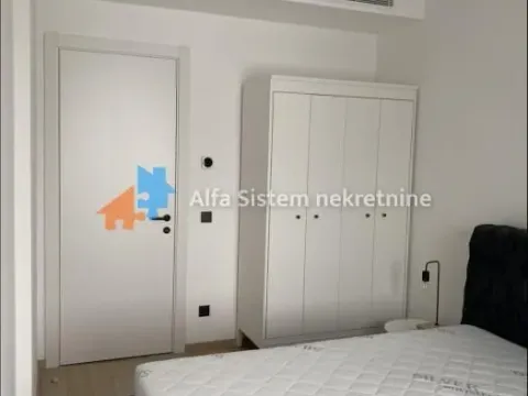 Rent, three bedroom apartment, 70m², Stari Grad, Beograd - image 18
