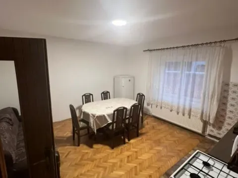 Izdavanje, kuća, 127m², Centar, Kragujevac - image 4