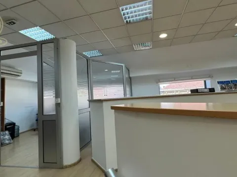 Rent, office space, 202m², Centar, Kragujevac - image 3