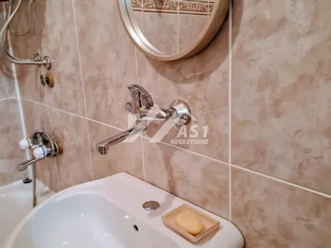 Izdavanje, dvosoban stan, 70m², Telep, Novi Sad Sve Podlokacije - image 10