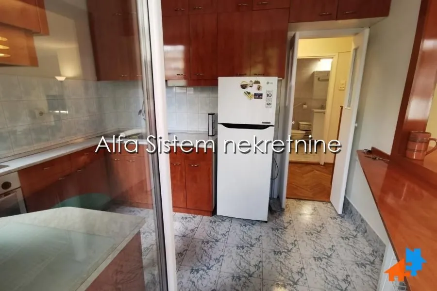 Rent, two bedroom apartment, 60m², Stari Grad, Beograd