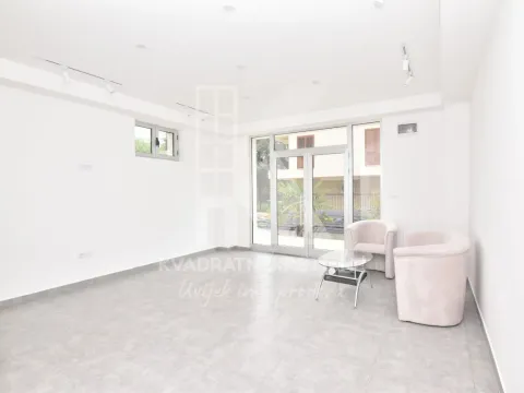 Sale, office space, 27m², Centar, Podgorica - image 3