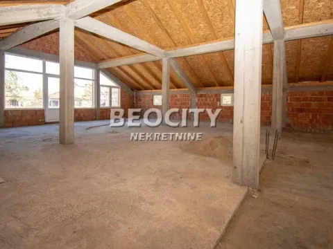 Prodaja, trosoban stan, 200m², Sremčica, Beograd - image 2