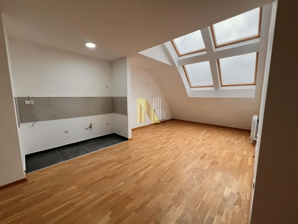 Prodaja, dvosoban stan, 57m², Nova Detelinara, Novi Sad Sve Podlokacije