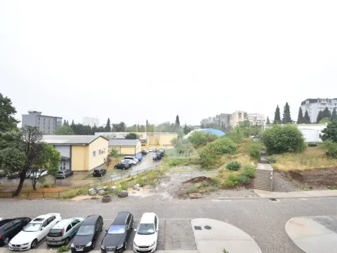 Rent, office space, 49m², Ljubović, Podgorica - image 6