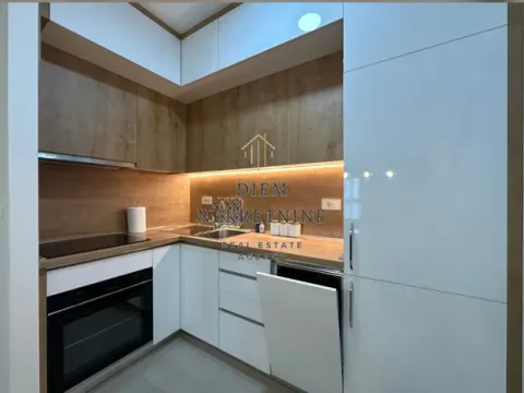 Izdavanje, jednosoban stan, 46m², City Kvart, Podgorica - image 7