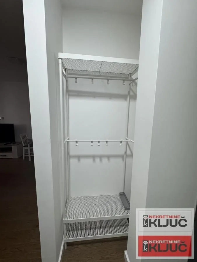 Prodaja, jednosoban stan, 38m², Podbara, Novi Sad Sve Podlokacije