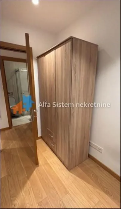 Izdavanje, dvosoban stan, 65m², Stari Grad, Beograd