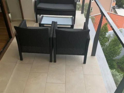 Izdavanje, jednosoban stan, 65m², Bečići, Budva - image 5