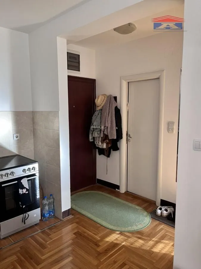 Rent, one bedroom apartment, 40m², Grbavica, Novi Sad Sve Podlokacije