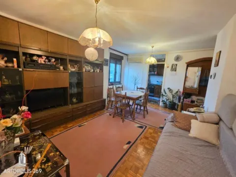Prodaja, trosoban stan, 75m², Novi Beograd Blok 72, Novi Beograd Sve Podlokacije - image 6