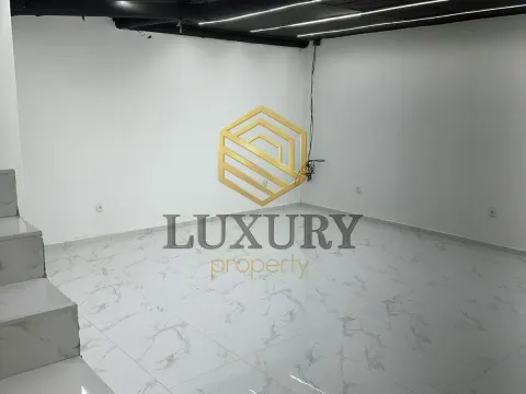 Rent, office space, 115m², Stari Aerodrom, Podgorica - image 3