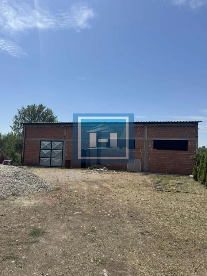 Sale, office space, 900m², Despotovac, Srbija