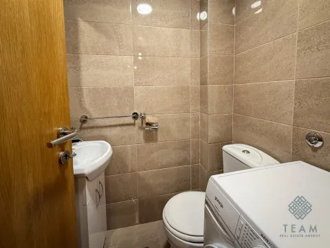 Izdavanje, dvosoban stan, 87m², Malo Brdo, Podgorica - image 12