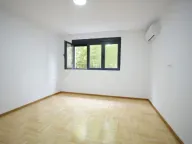 Izdavanje, poslovni prostor, 95m², Podgorica, Crna Gora - image 9