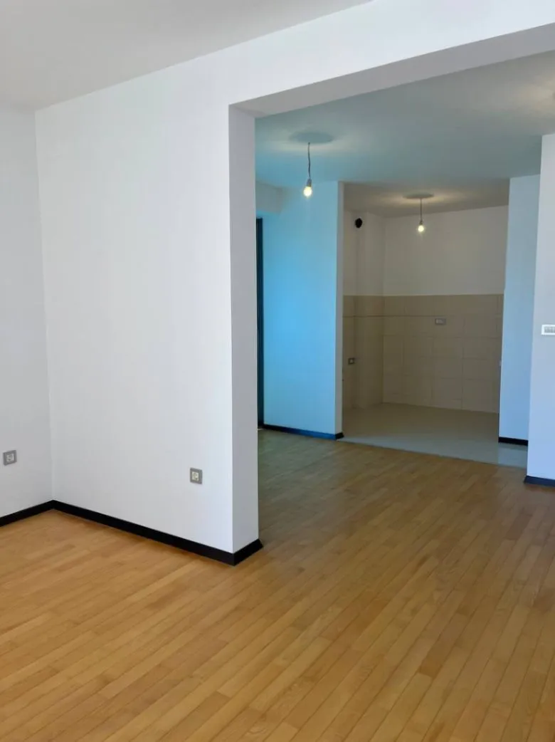 Prodaja, trosoban stan, 89m², Rozino, Budva