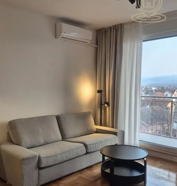 Izdavanje, dvosoban stan, 40m², Telep, Novi Sad Sve Podlokacije