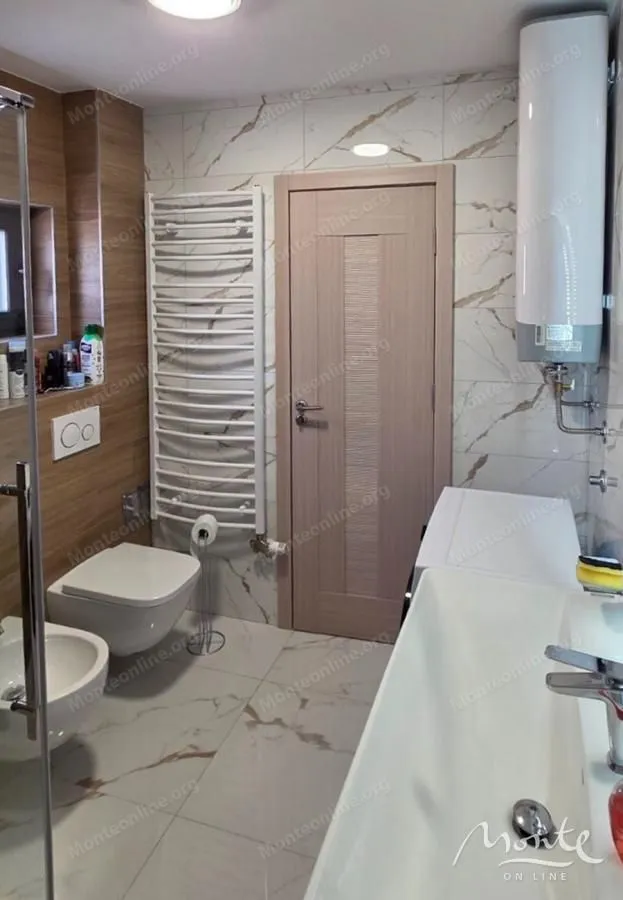 Prodaja, kuća, 170m², Borje, Žabljak