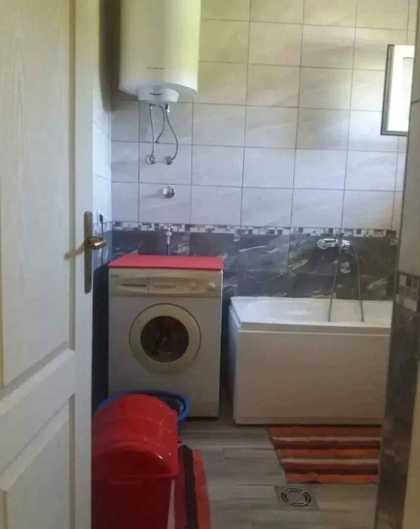 Prodaja, kuća, 124m², Cetinje, Crna Gora