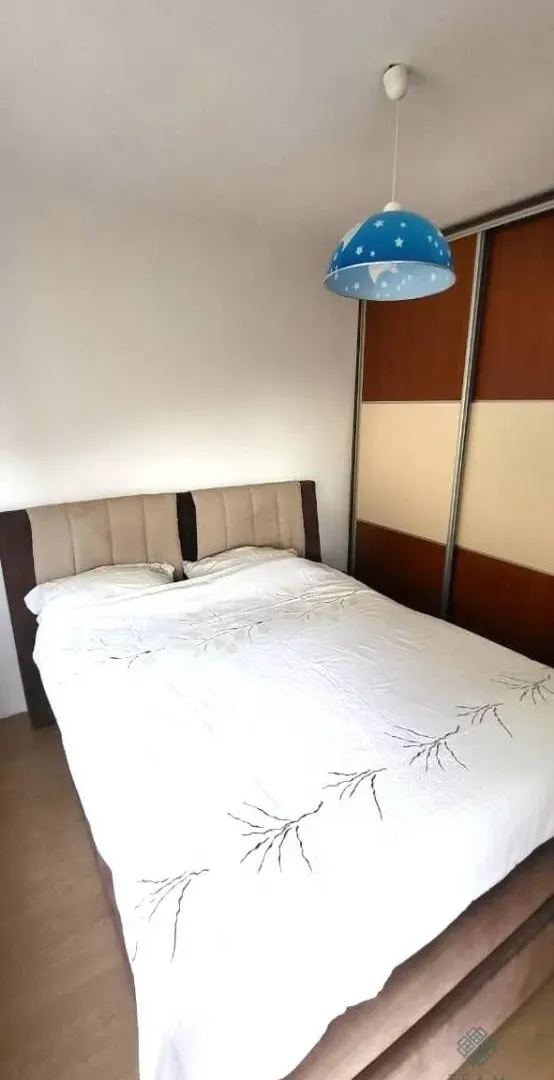 Izdavanje, dvosoban stan, 64m², Podmaine, Budva
