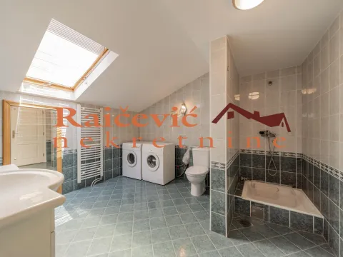 Prodaja, kuća, 273m², Beograd, Srbija - image 15
