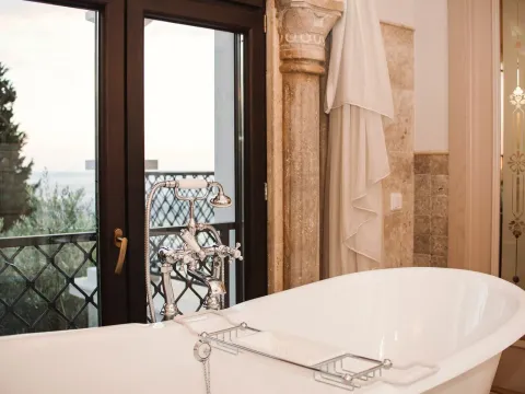 Prodaja, kuća, 550m², Reževići, Budva - image 14