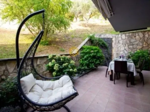 Prodaja, stan, 176m², Lastva Grbaljska, Kotor - image 9