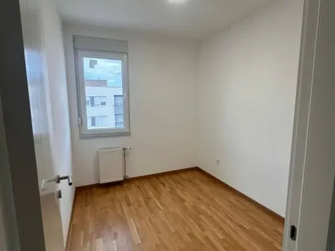 Prodaja, četvorosoban stan, 74m², Bulevar Evrope, Novi Sad Sve Podlokacije - image 4
