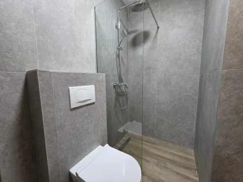 Sale, one bedroom apartment, 43m², Bečići, Budva - image 14