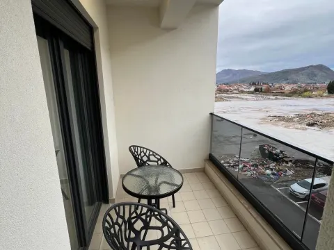 Rent, one bedroom apartment, 47m², City Kvart, Podgorica - image 1