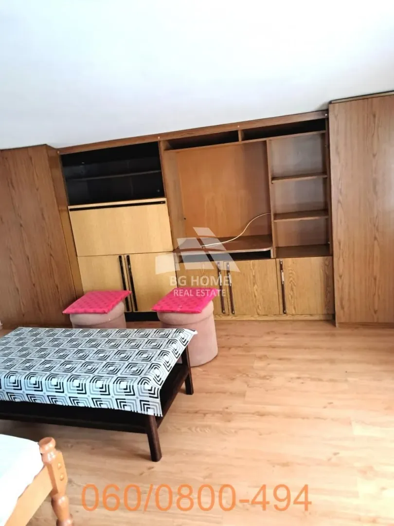Izdavanje, dvosoban stan, 45m², Uciteljsko Naselje, Zvezdara Sve Podlokacije