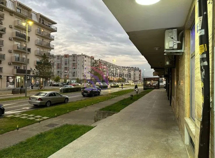 Rent, office space, 115m², Stari Aerodrom, Podgorica