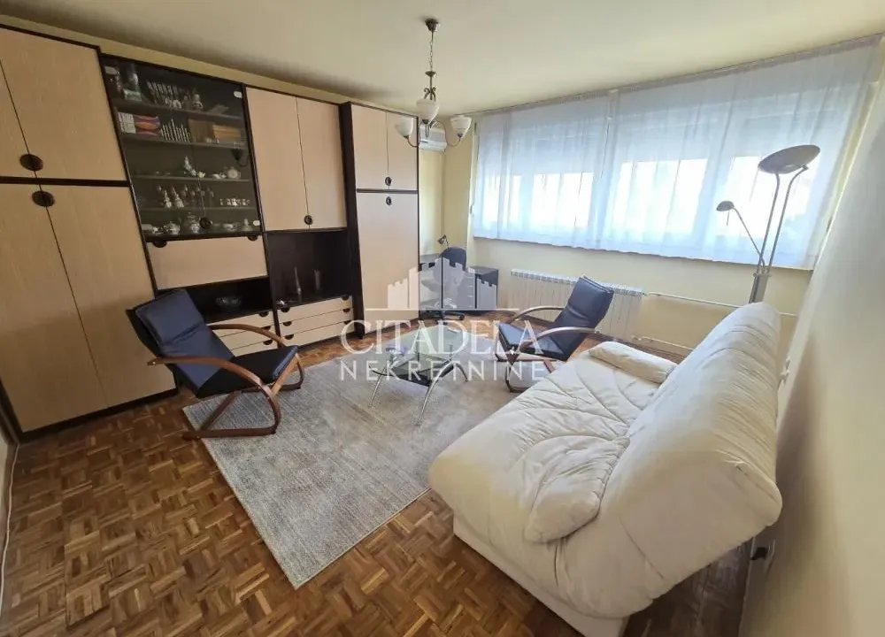 Izdavanje, dvosoban stan, 58m², Čukarica, Beograd