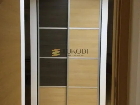 Izdavanje, trosoban stan, 85m², Stari Grad, Beograd - image 19