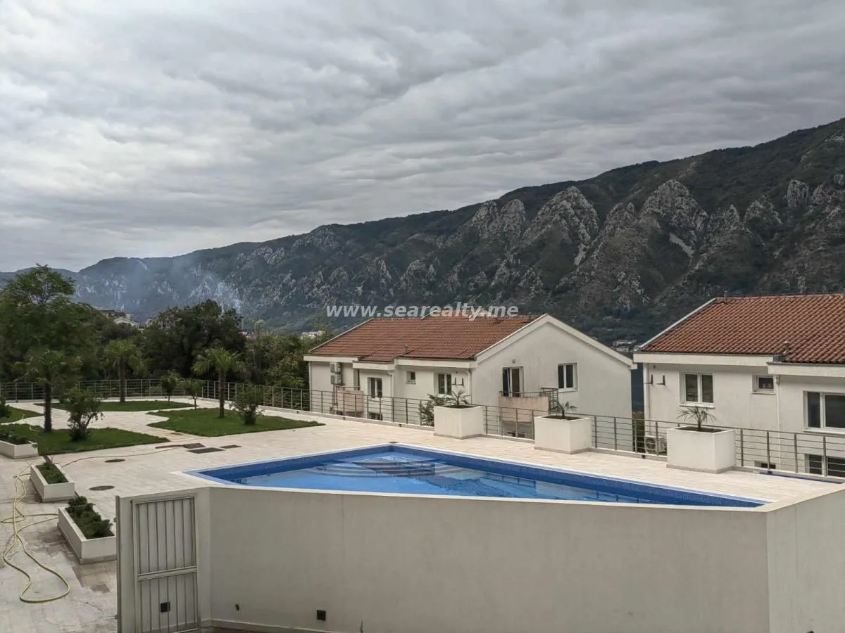 Prodaja, jednosoban stan, 52m², Kotor, Crna Gora