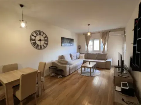 Prodaja, jednosoban stan, 53m², Central Point, Podgorica - image 1