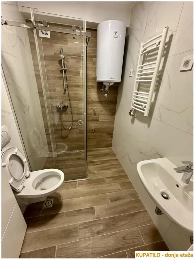 Prodaja, četvorosoban stan, 113m², Telep, Novi Sad Sve Podlokacije