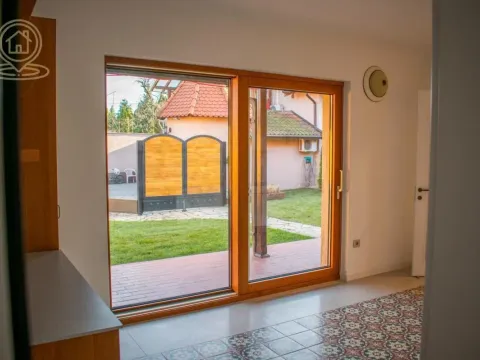 Izdavanje, kuća, 145m², Zemun Gornji Grad, Zemun Sve Podlokacije - image 7