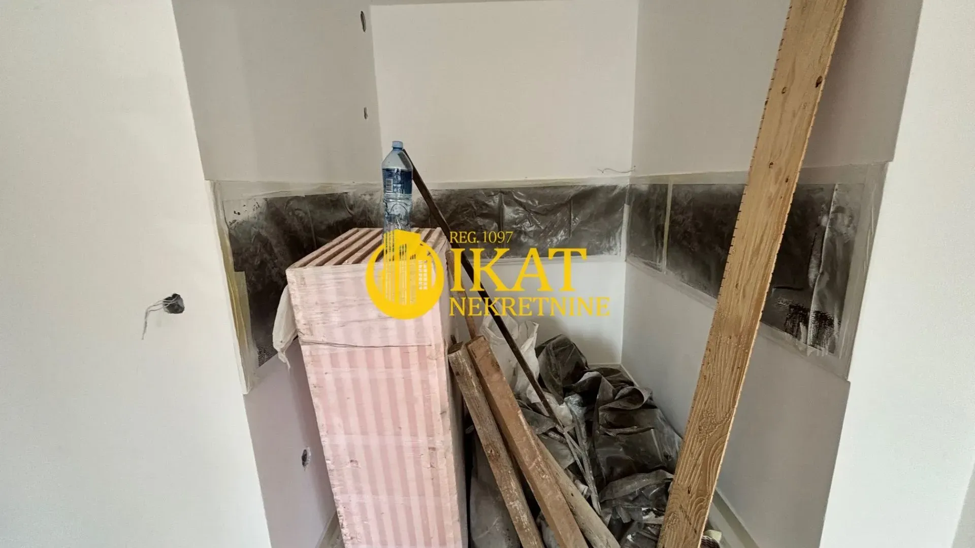 Prodaja, jednosoban stan, 48m², Jajinci, Voždovac Sve Podlokacije