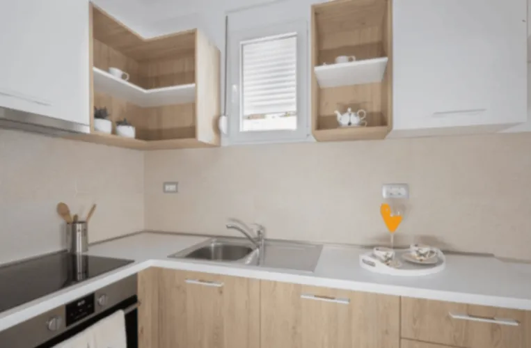 Rent, two bedroom apartment, 60m², Centar, Budva