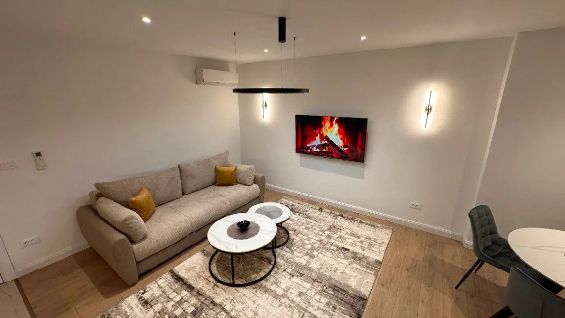 Izdavanje, jednosoban stan, 48m², Preko Morače, Podgorica