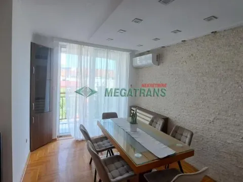 Izdavanje, četvorosoban stan, 103m², Grbavica, Novi Sad Sve Podlokacije - image 15
