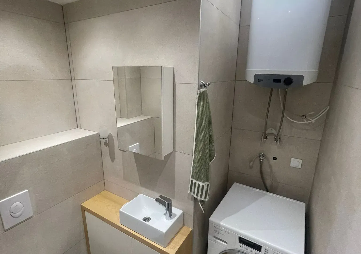 Prodaja, dvosoban stan, 72m², Mažina, Tivat