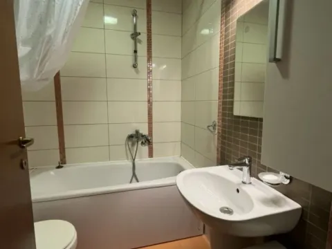 Rent, one bedroom apartment, 53m², City Kvart, Podgorica - image 8