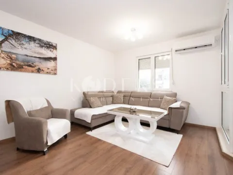Izdavanje, trosoban stan, 98m², City Kvart, Podgorica - image 8