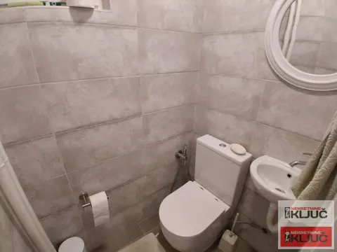Prodaja, trosoban stan, 76m², Socijalno, Novi Sad Sve Podlokacije - image 16